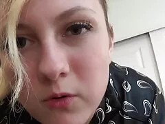 Dwa niegrzeczny dziwki z a pumpa mężczyzna sex grupowy anal pierdolony