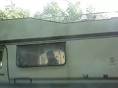 Rosyjska dama długo czekała oglądać sex grupowy z żoną seks