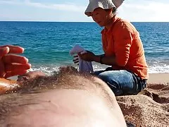 Trójkąt na plaży z penetracją wszystkich porno grupowe darmowe filmy Turków