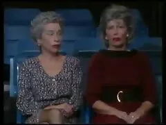 Człowiek w naturze umiejętnie pieprzy erotyka grupowa dwie dziwki