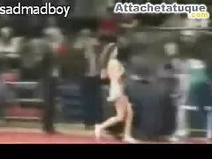 Dobry człowiek piecze się w elastycznym grupowy anal Bonnerze