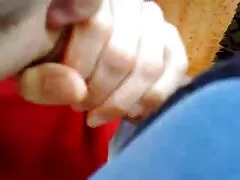 Rosyjska dziewczyna skacze darmowe filmy erotyczne sex grupowy w usta i tyłek na kogut