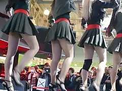 Stare Sutki zbombardowały niektóre ciała w rozszerzającą seks grupowy filmy za darmo się dziurę